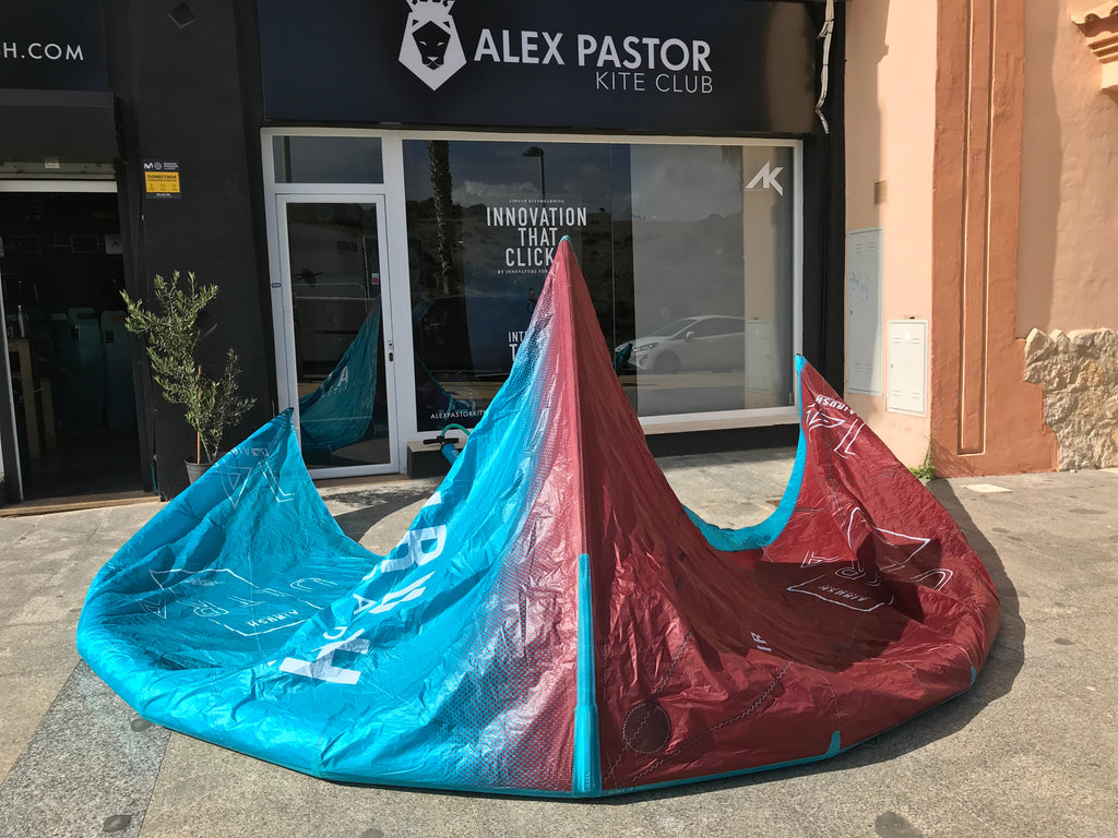 Alex Pastor Kite Club - Airush Destination Store and Kiteschool Kites Used 2020 Airush Ultra V3 14m (2M2)